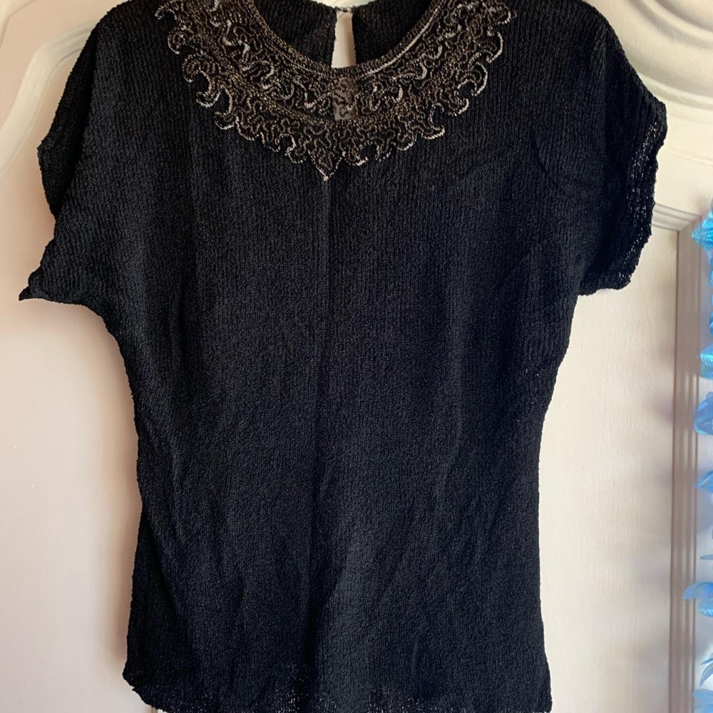 Vintage “Tish-U-Knit” By Leon Sweaters Knit Top